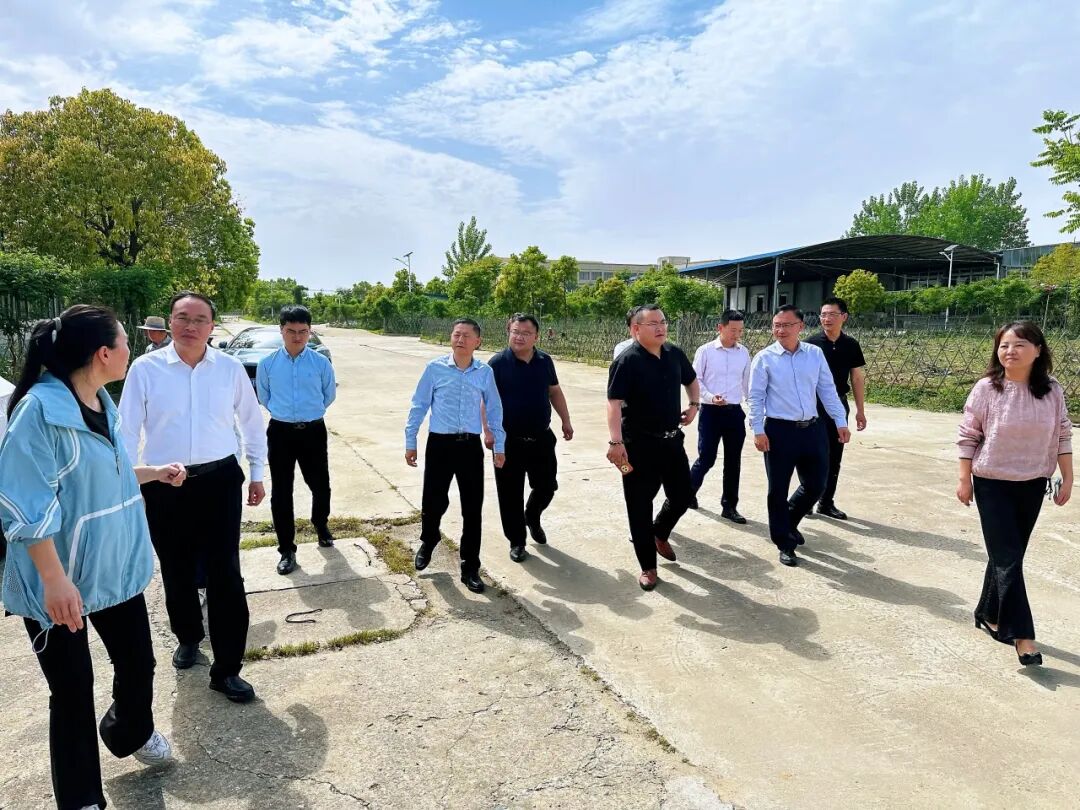 泸州老窖携手湖北省河北商会走进新洲区
